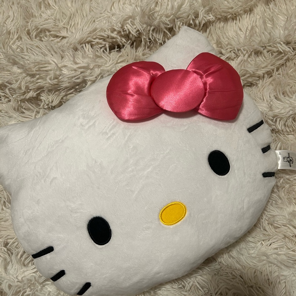 hello kitty pillow